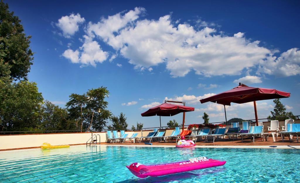 Albergo Centopini Gemmano Bagian luar foto