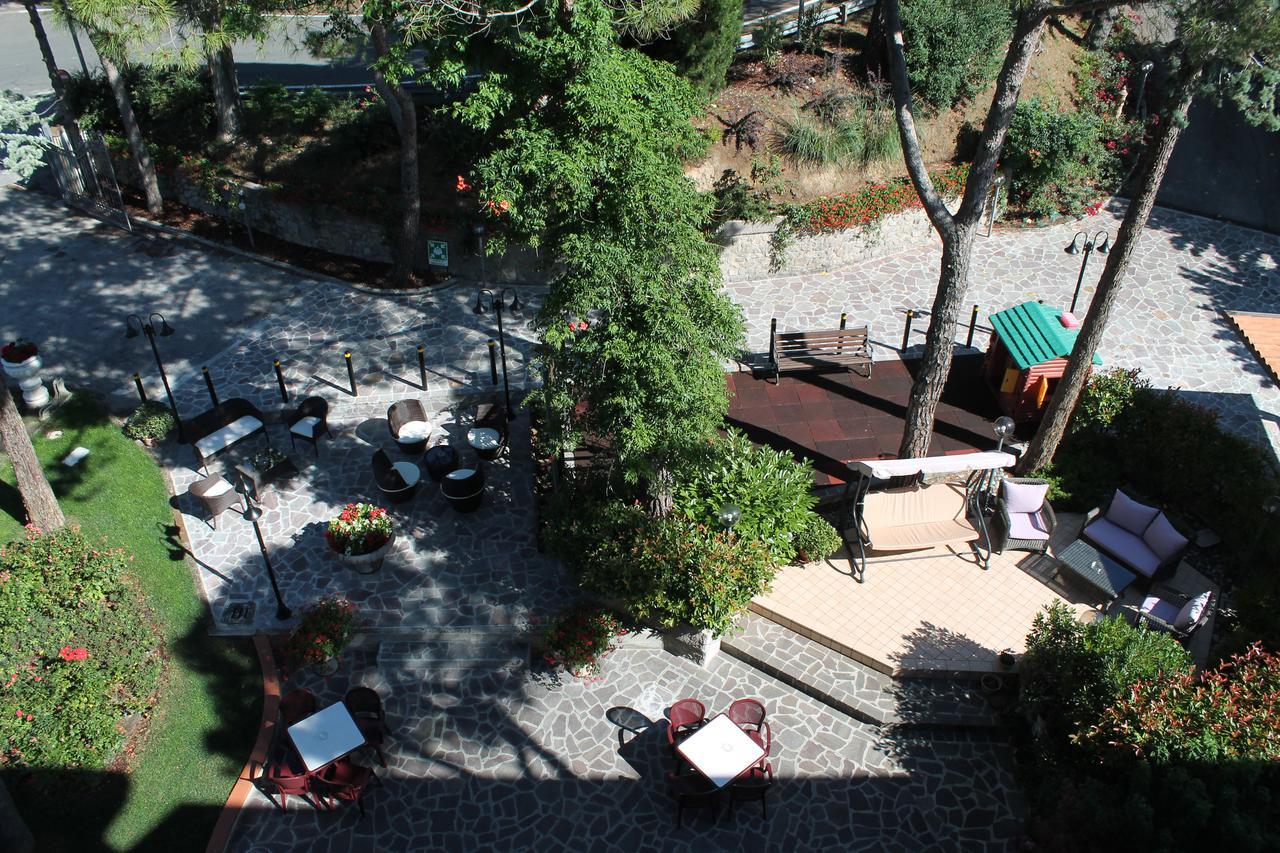 Albergo Centopini Gemmano Bagian luar foto