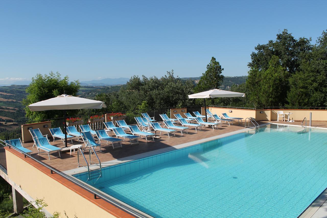 Albergo Centopini Gemmano Bagian luar foto
