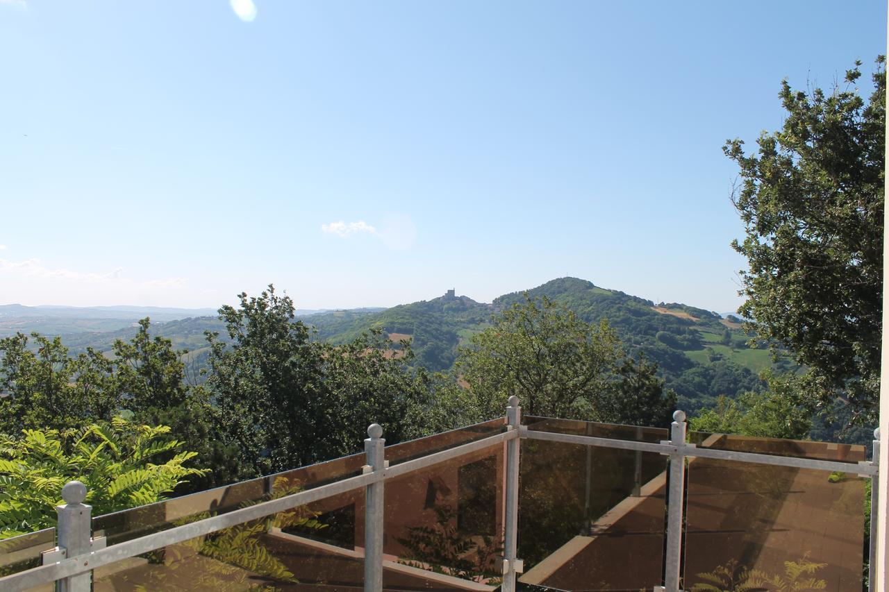 Albergo Centopini Gemmano Bagian luar foto